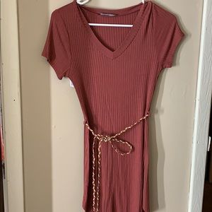 Cute dress with the belt